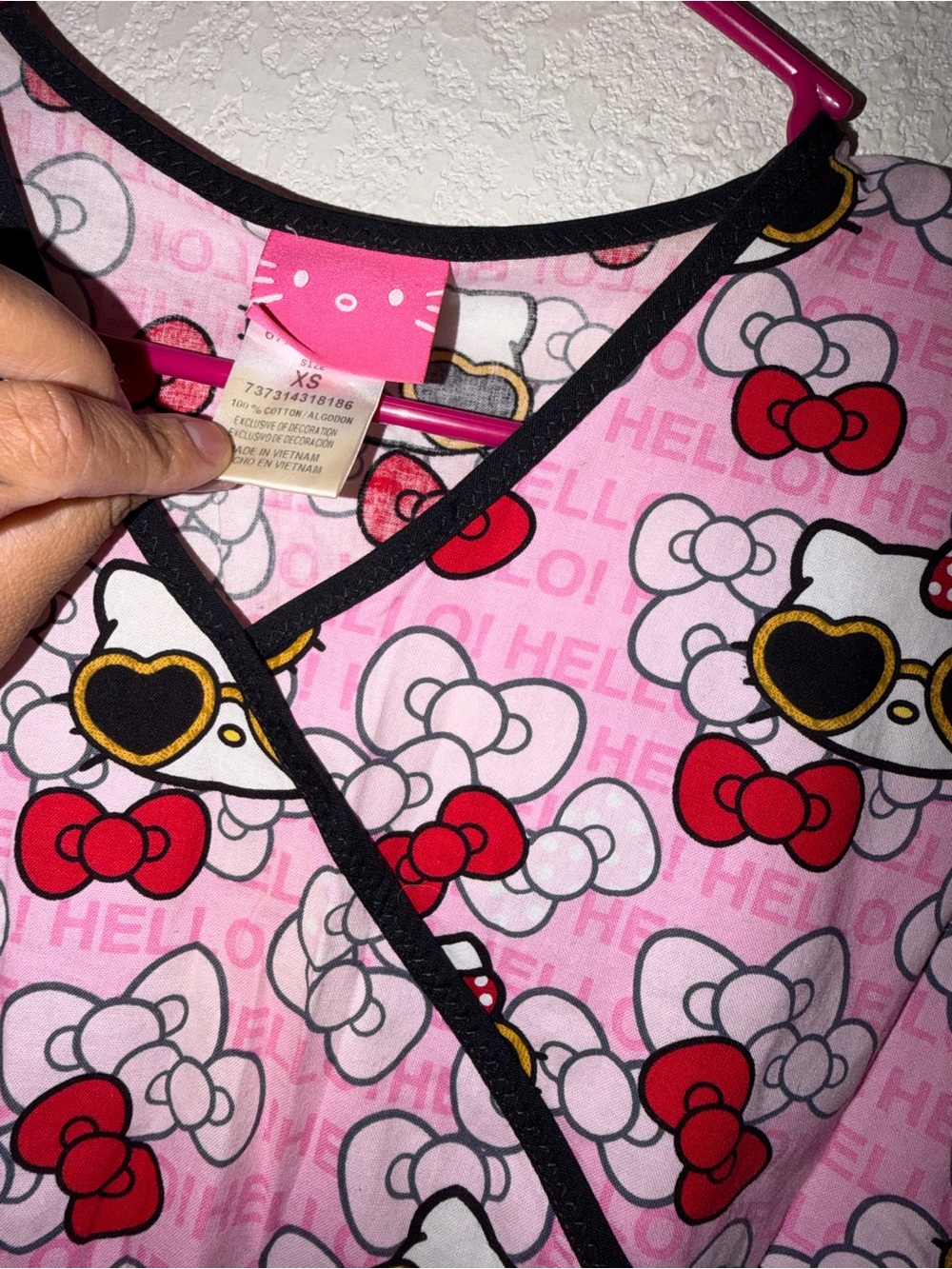 Hello Kitty Pink Short Sleeve V-Neck Scrub Top with Sunglasses Graphic - Picture 3 of 4